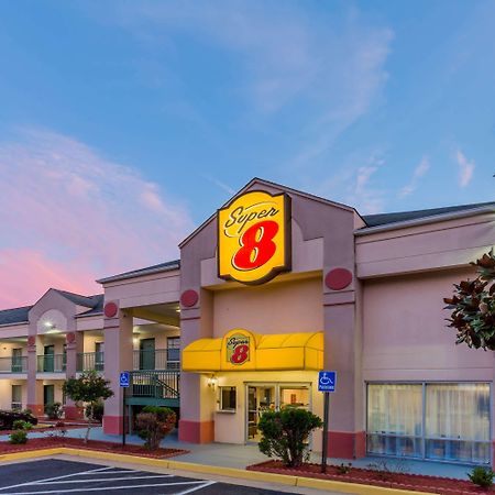 Super 8 Hotel Stafford Kültér fotó