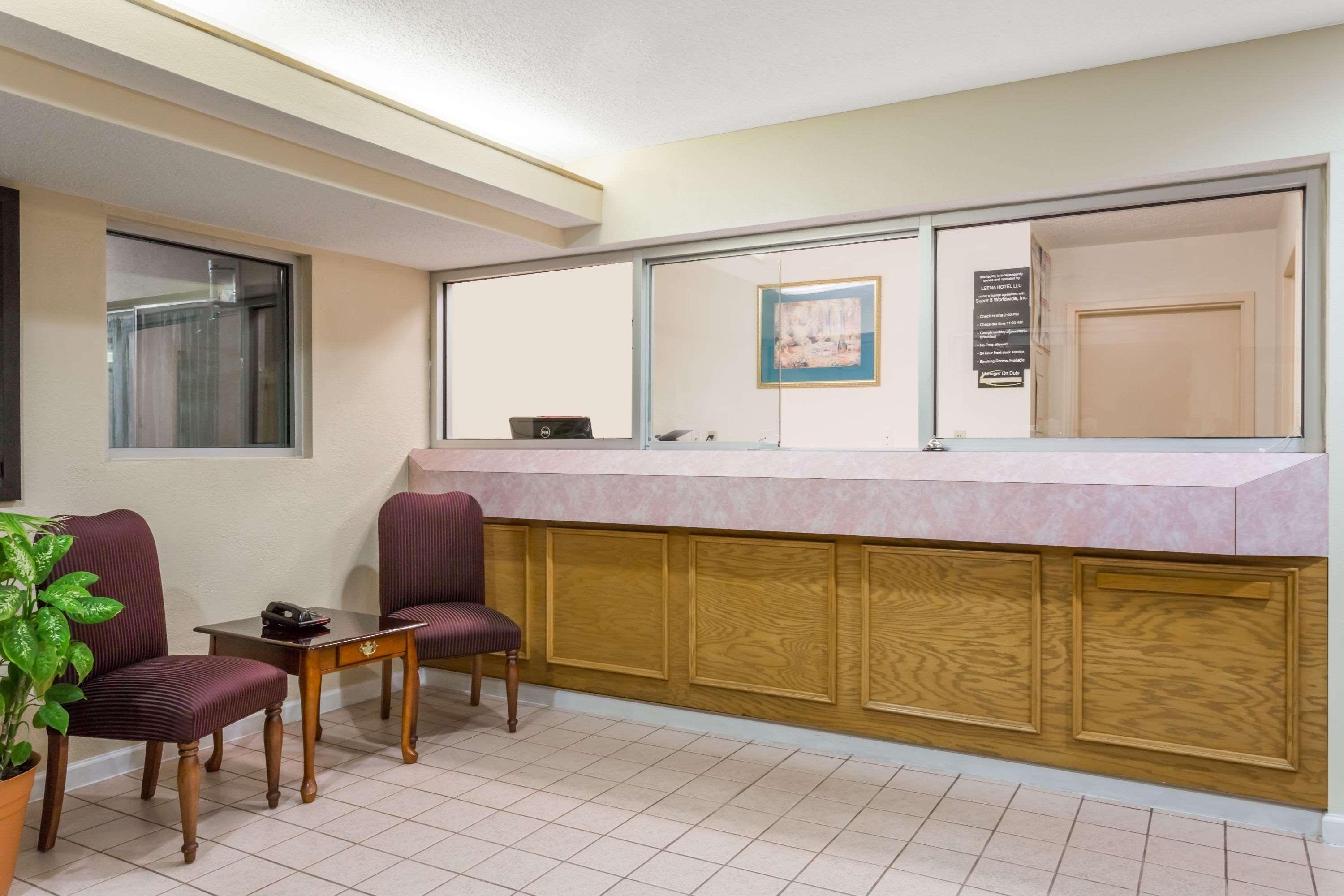 Super 8 Hotel Stafford Kültér fotó